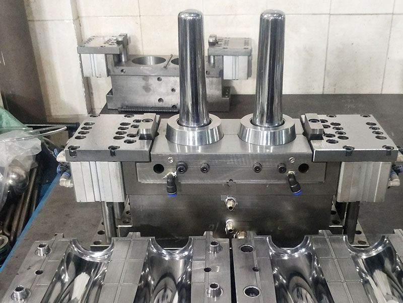 和硕模具制造-05