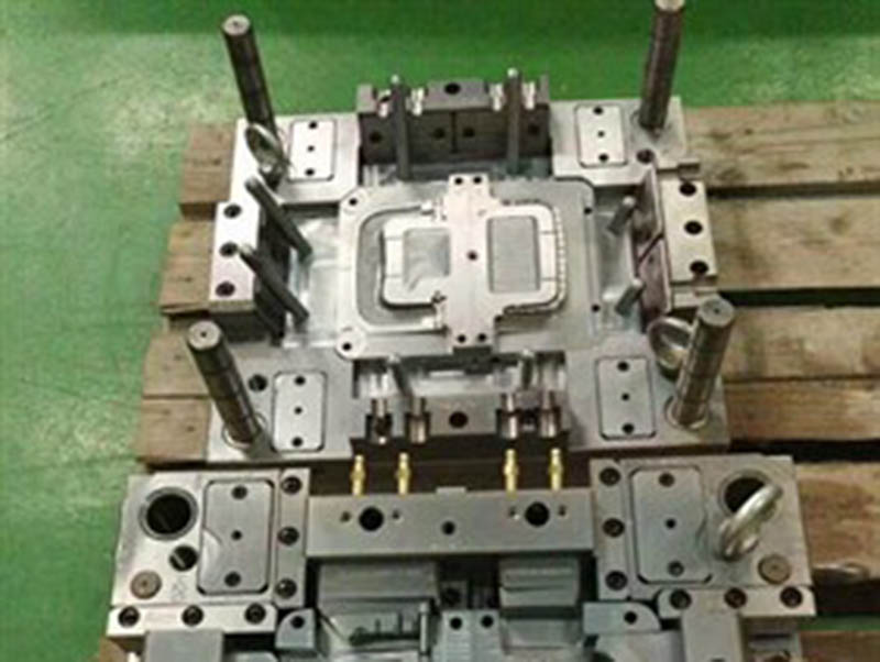 和硕模具制造-06